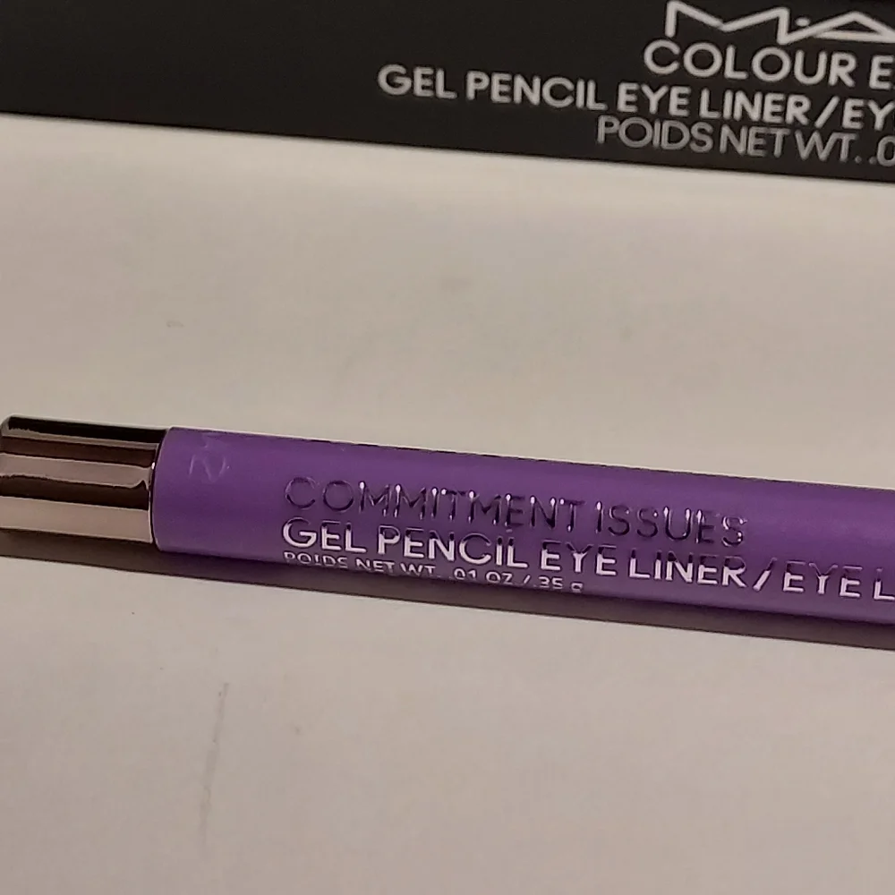 MAC Color Excess Gel Pencil Eye Liner *COMMITMENT ISSUES* / .01 oz / New in box